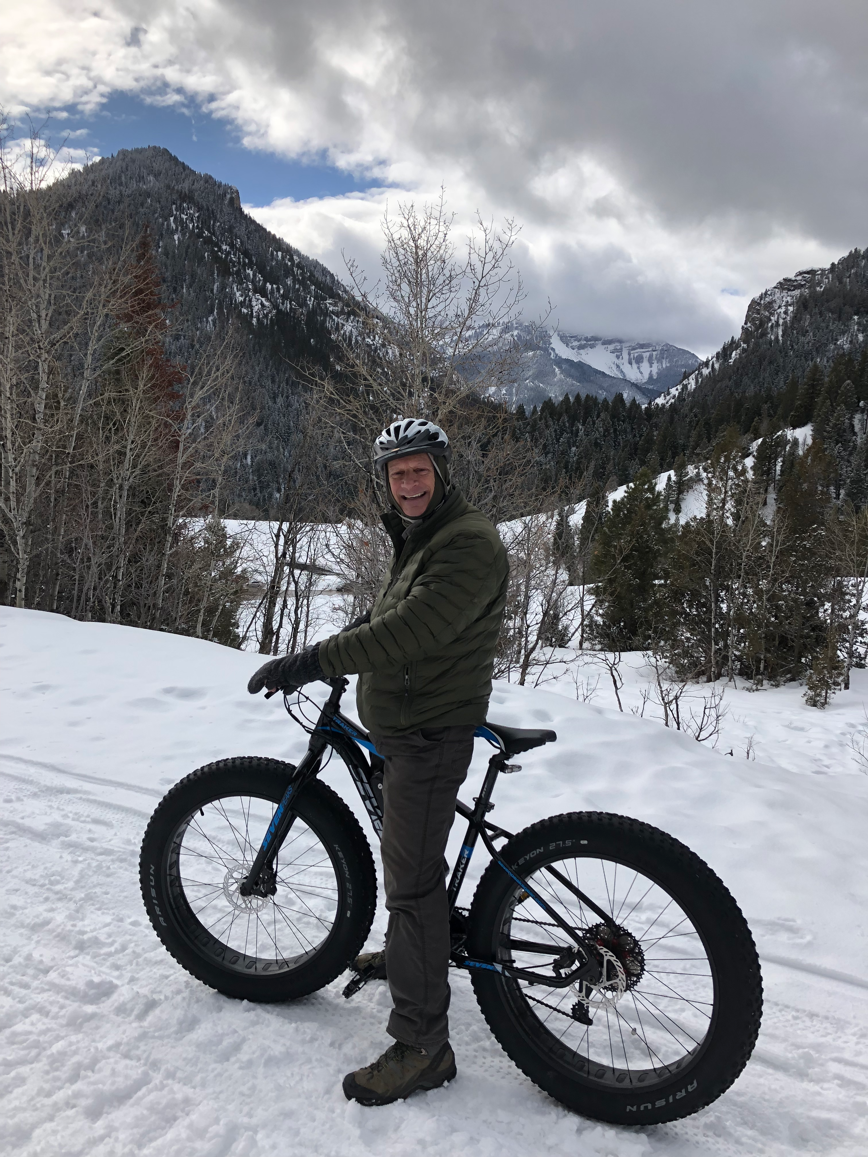 Hot Fun in the Wintertime!!! Fat Tire Biking on Snow!