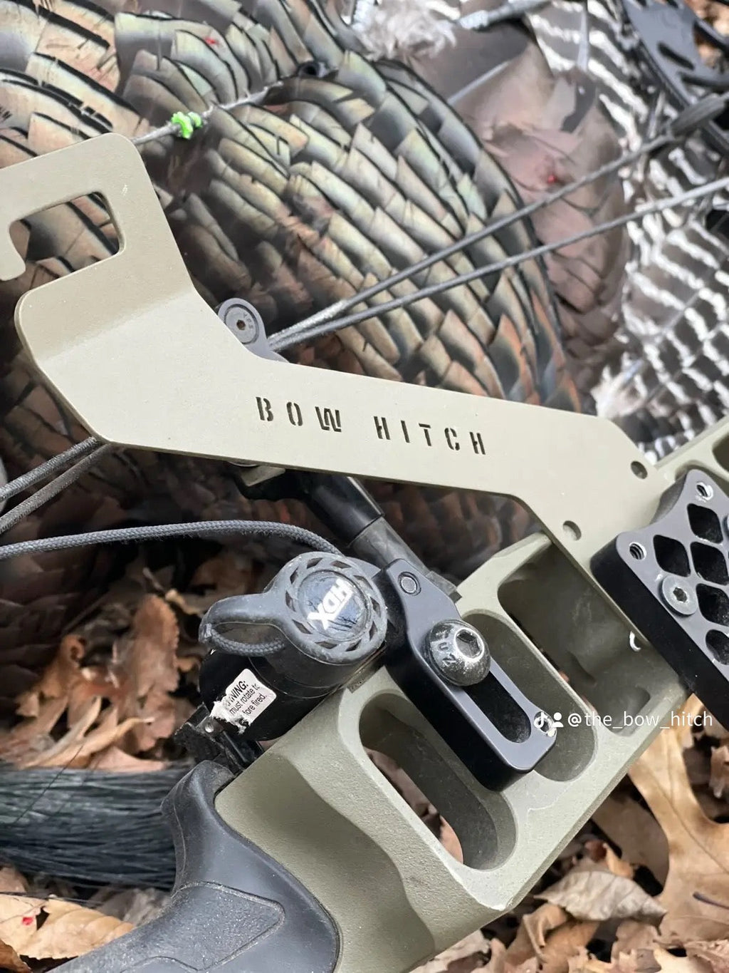 The Bow Hitch - Tan